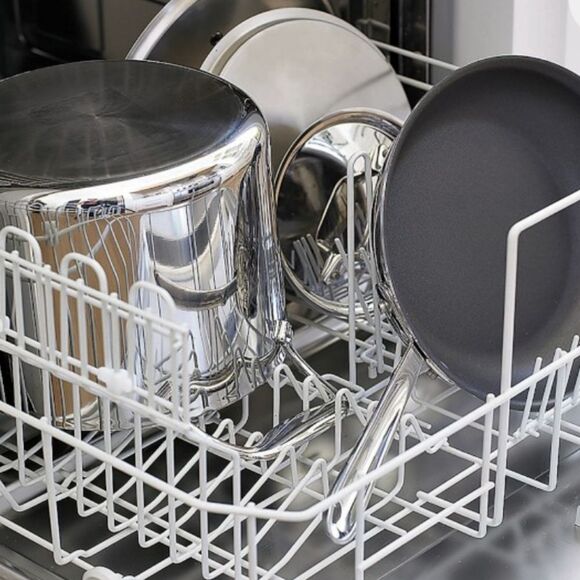 All-Clad D5 Stainless Steel 8" Fry Pan - Picture 3 of 15